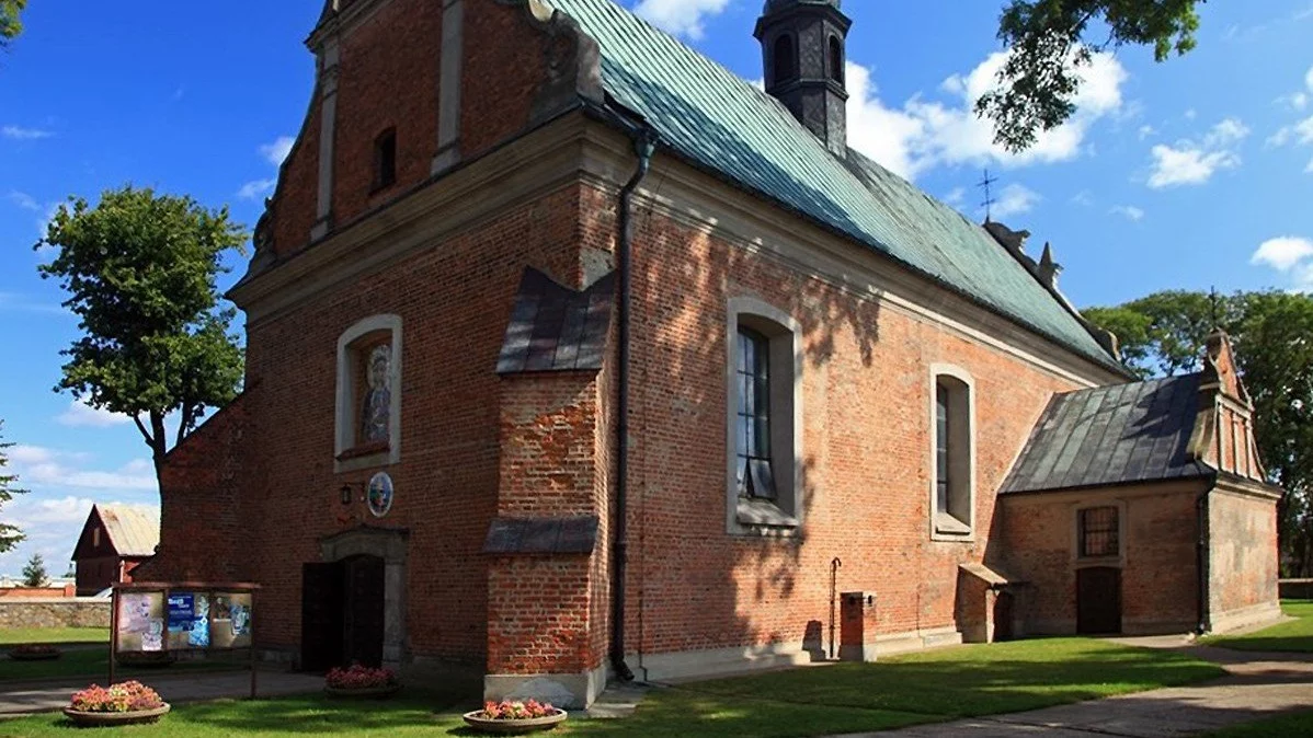 Drobin. Kościół p.w. Matki Bożej Różańcowej i św. Stanisława Biskupa