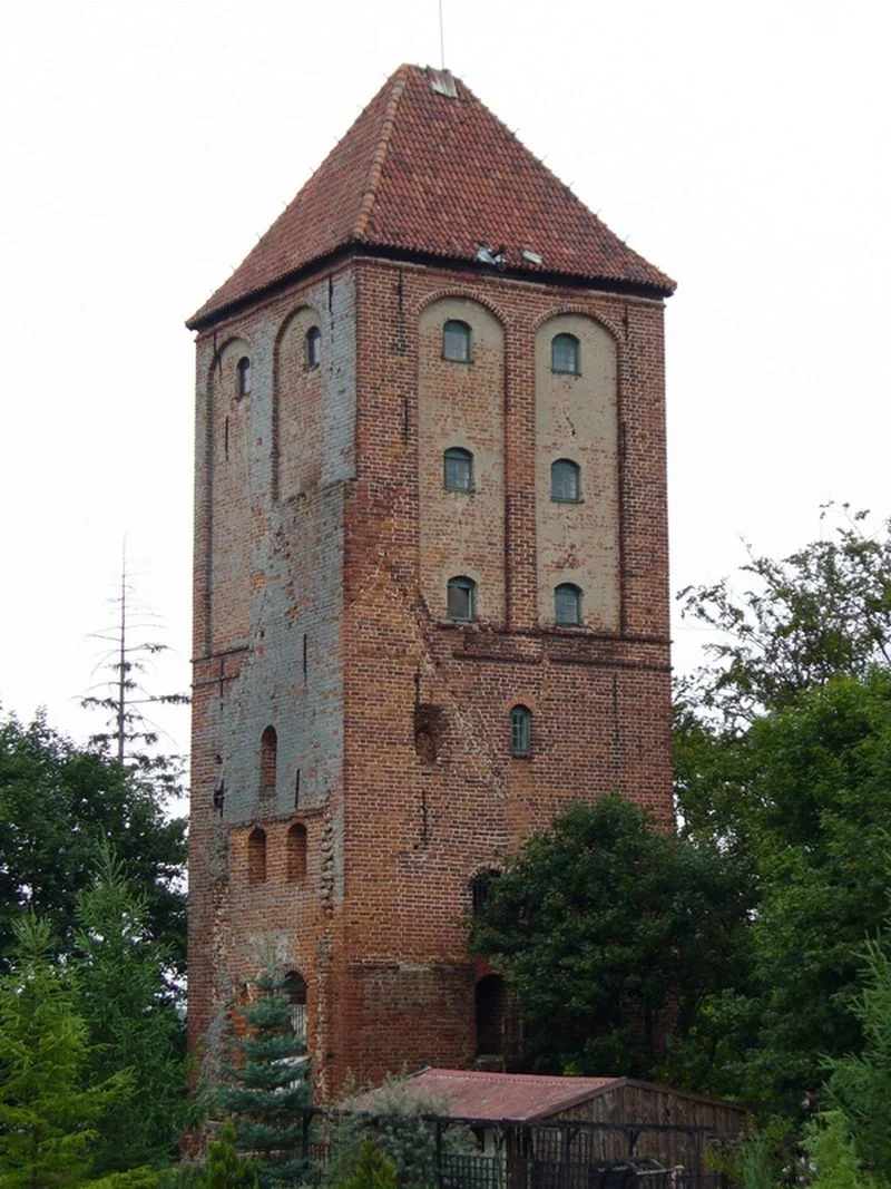 Wieża zamku w Przezmarku