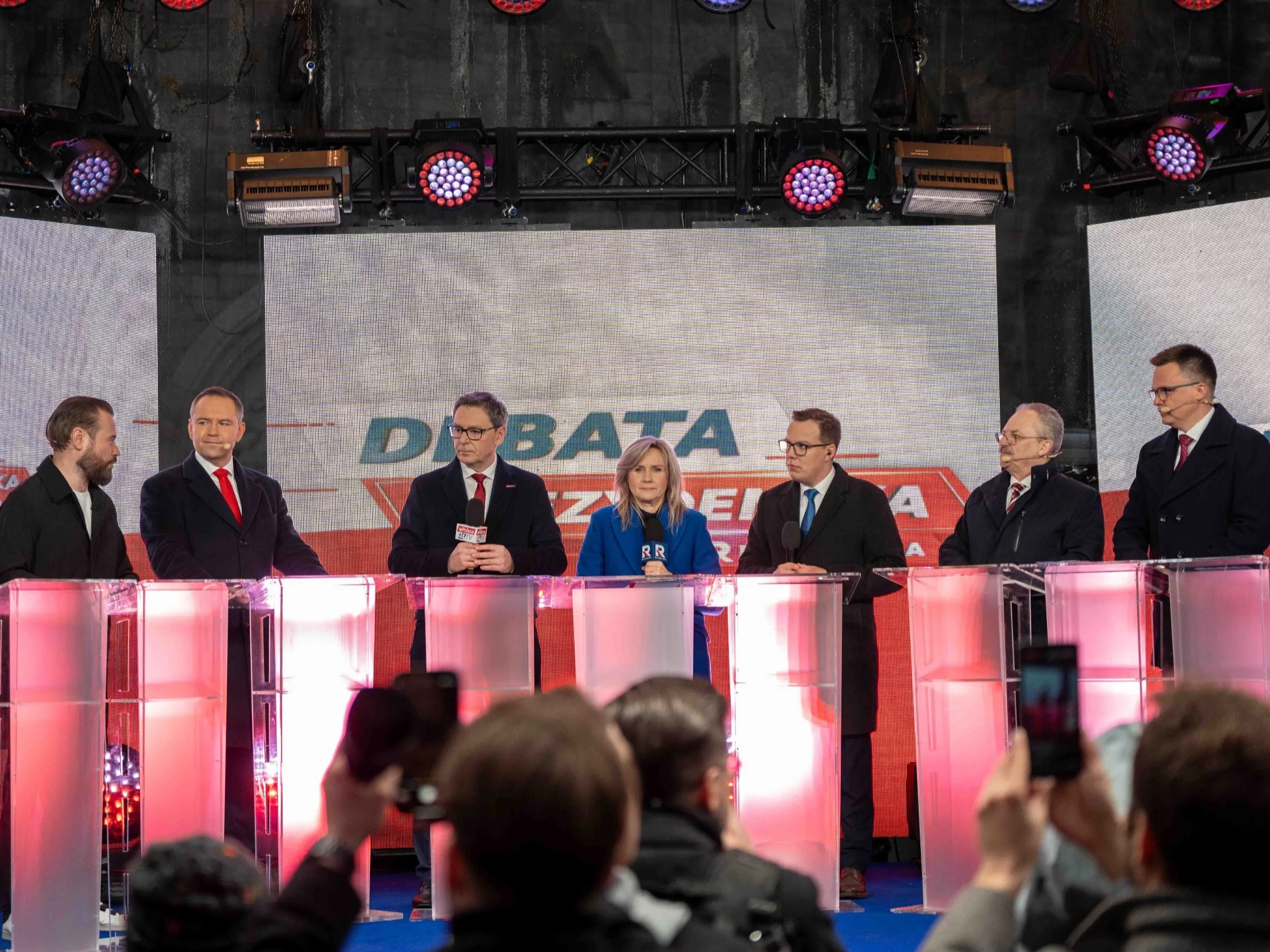 Debata w TV Republika