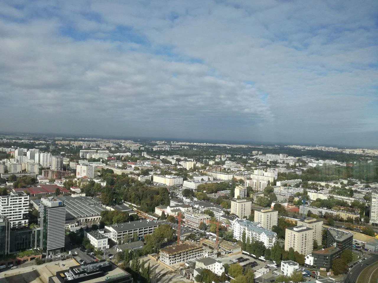 Warszawa latem widziana z Warsaw Spire