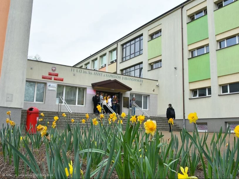 Dyrektor poniżał uczniów? Prestiżowe liceum w centrum zamieszania