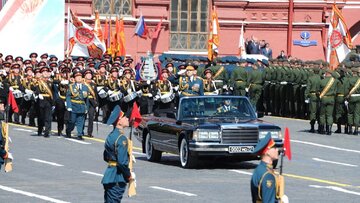 Dzień Zwycięstwa w Moskwie, defilada na Placu Czerwonym, przejazd Siergieja Szojgu