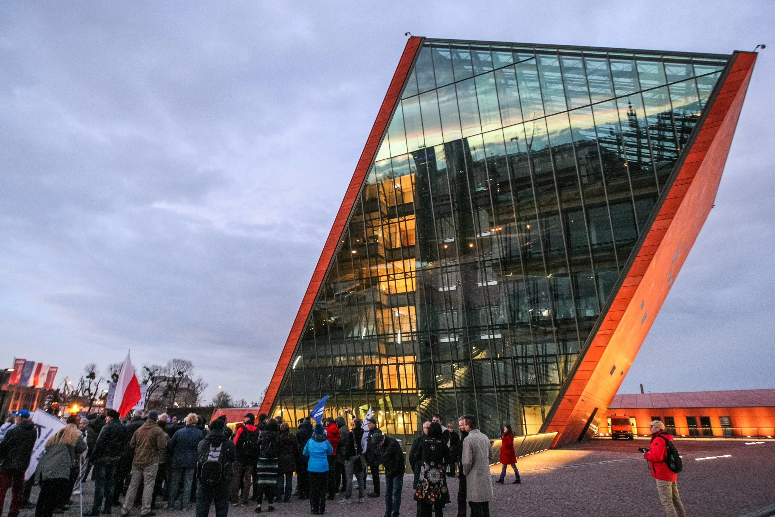 Protest zwolenników rozdzielenia muzeów