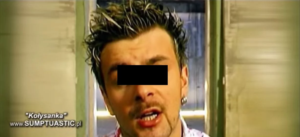 Fragment teledysku Sumptuastic