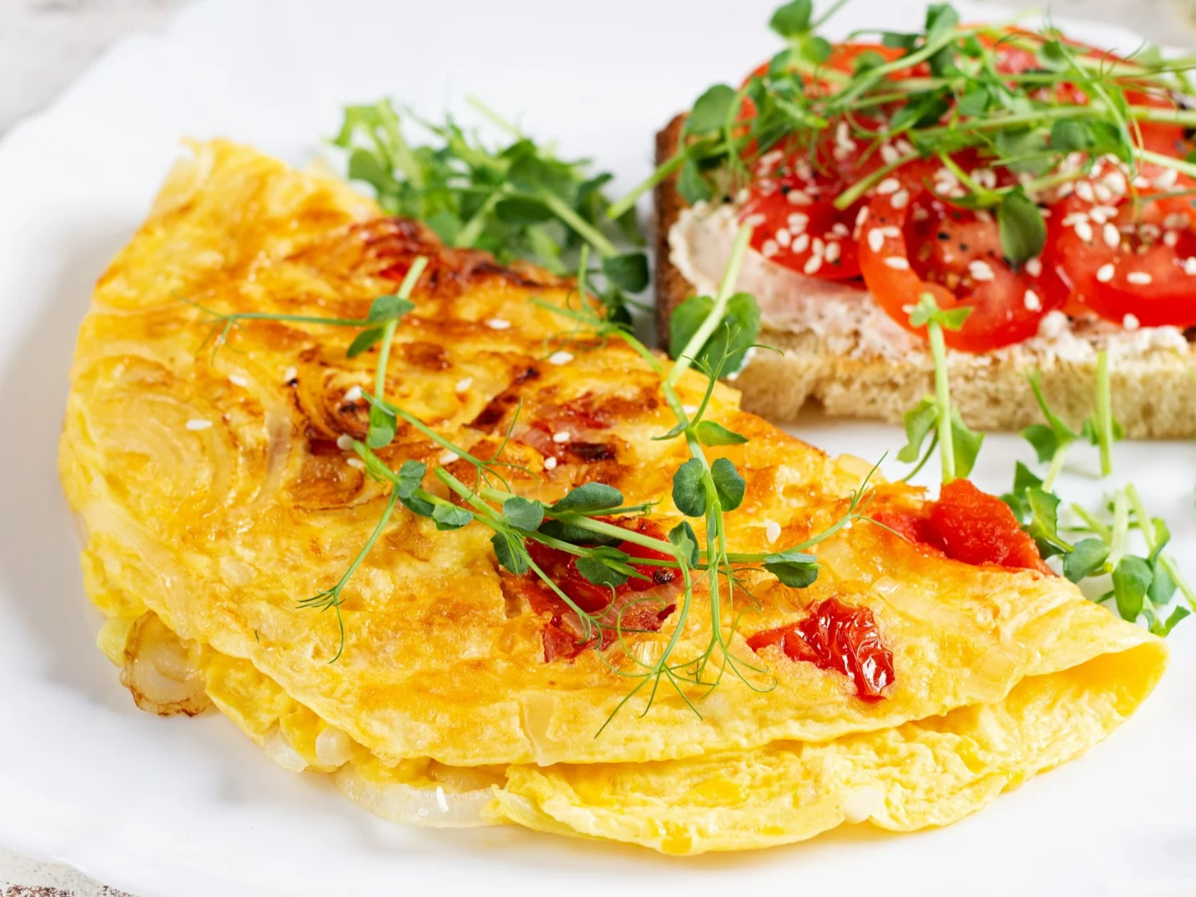 Omlet z pomidorami