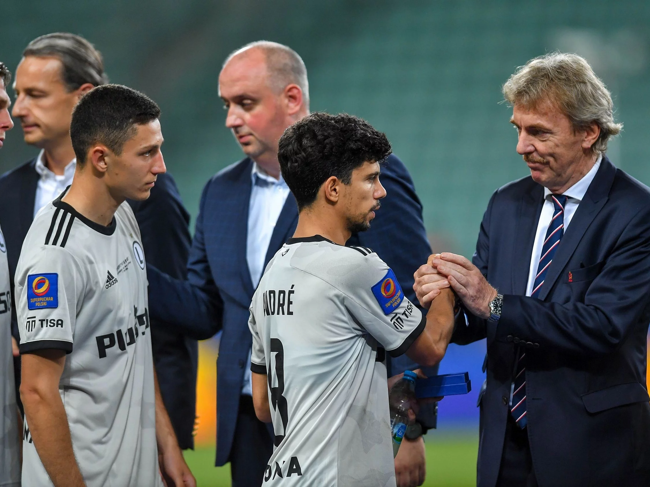 Zbigniew Boniek z piłkarzami Legii Warszawa