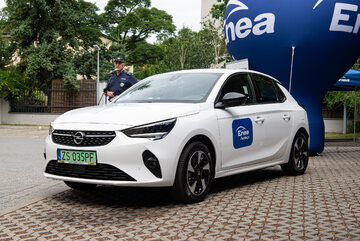 Elektryczny Opel Corsa-e dla policji