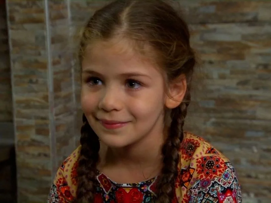 Kadr z serialu „Elif”