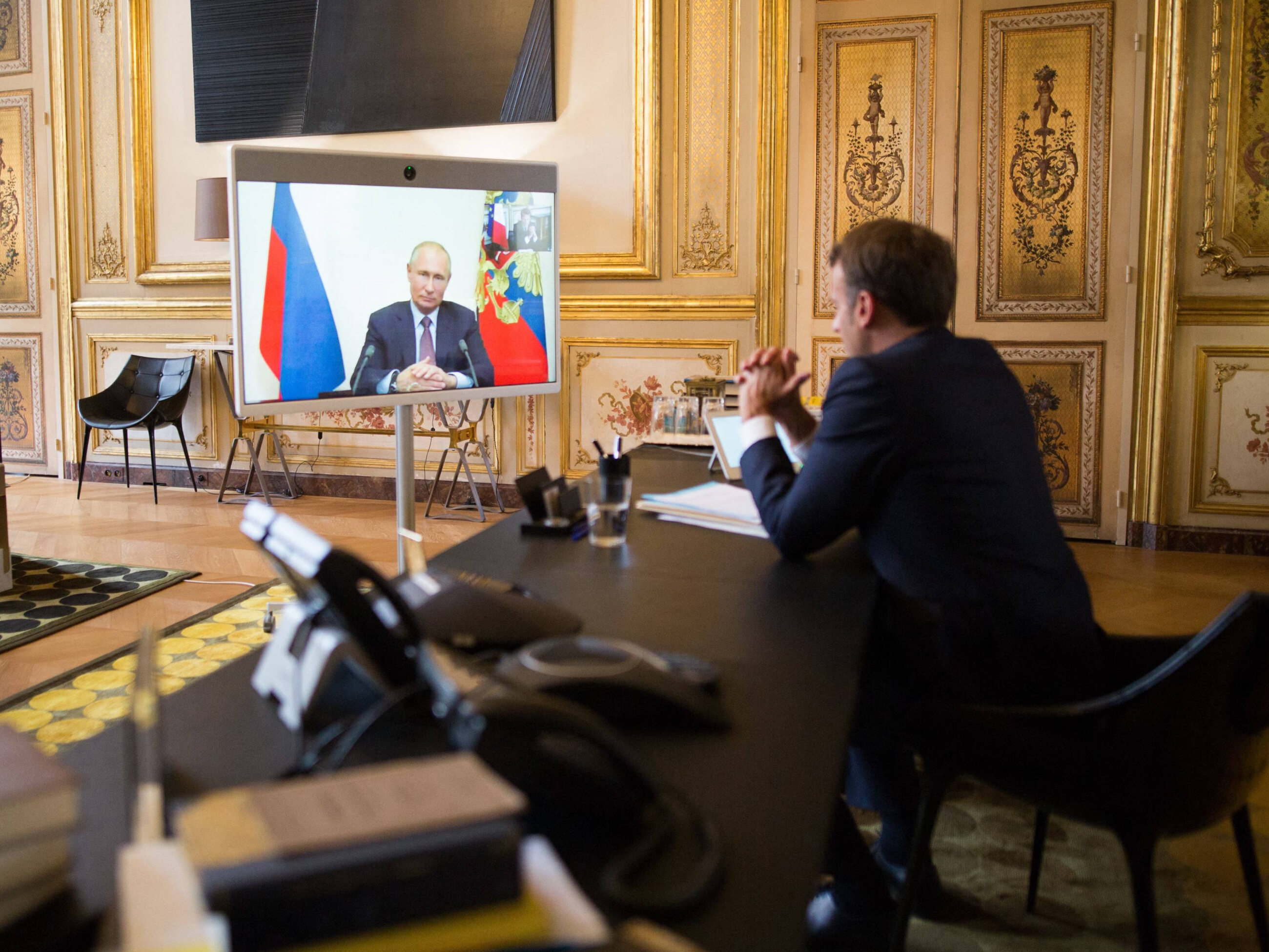 Le président français s’est de nouveau entretenu avec Vladimir Poutine.  Détails connus – Wprost