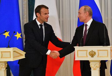 Emmanuel Macron i Władimir Putin