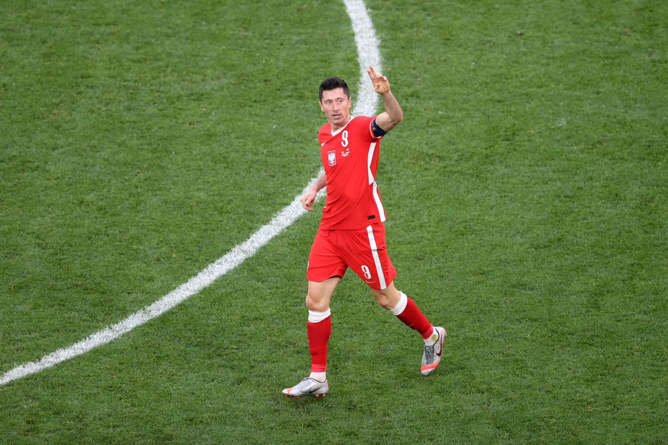 Robert Lewandowski w meczu ze Szwecją