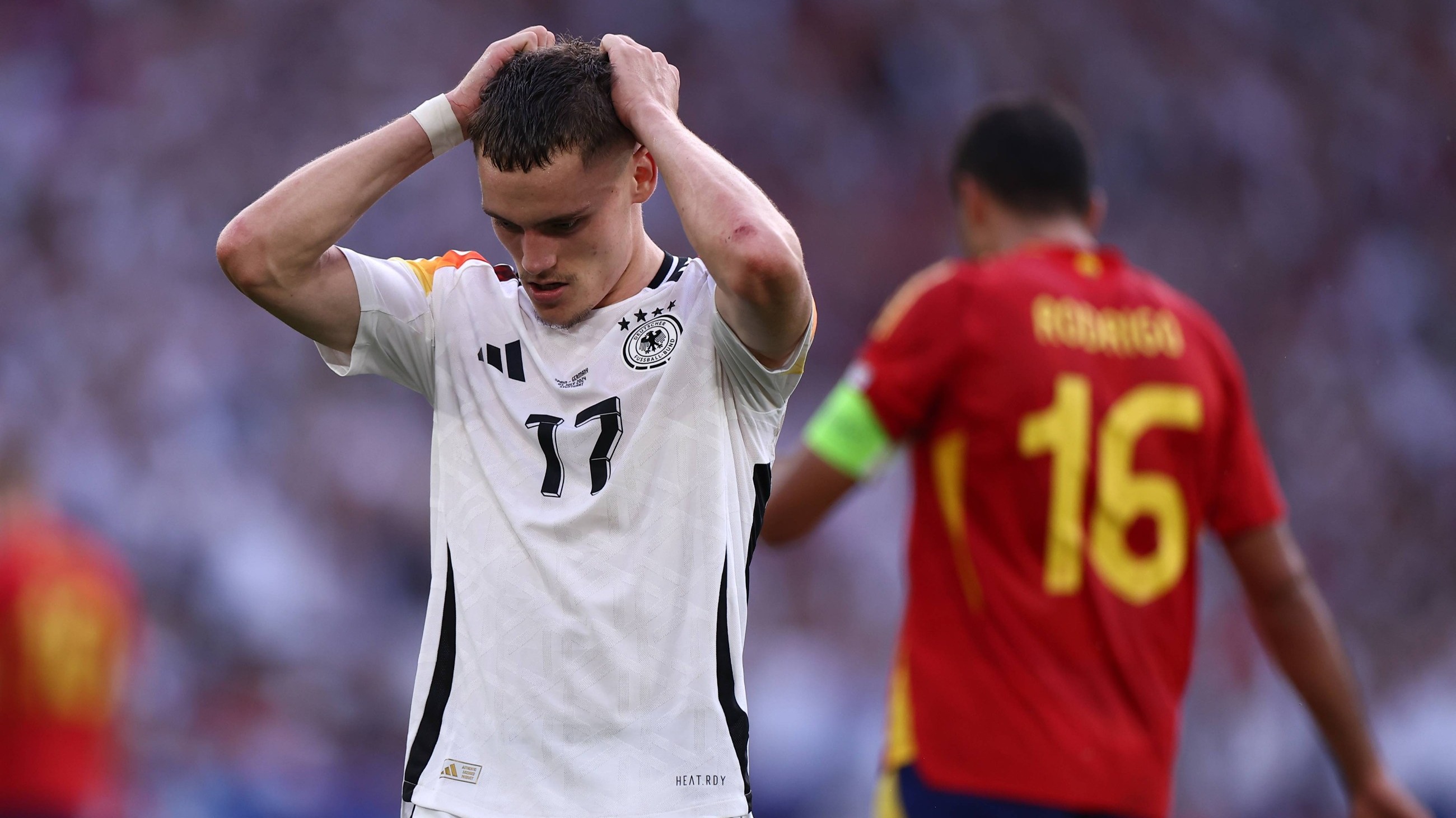 Kibice są oburzeni po spotkaniu Niemcy – Hiszpania. Domagają się powtórzenia meczu – Piłka nożna – Sport Wprost