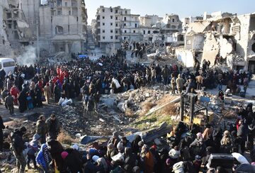 Ewakuacja cywilów ze zniszczonego wojną Aleppo, 20 grudnia 2016 r.