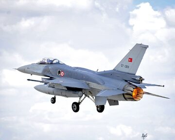 F-16C Fighting Falcon w tureckich barwach