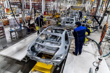 Fabryka Mercedesa w Rosji