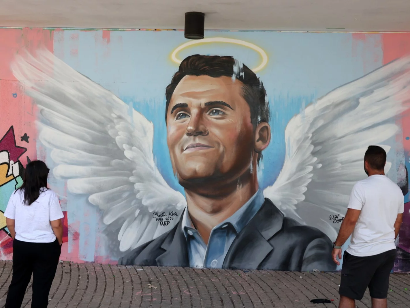 Mural upamiętniający Charliego Kirka
