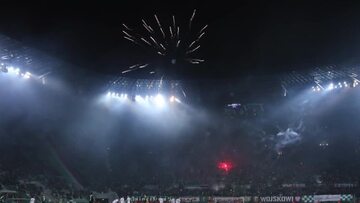 Fajerwerki na stadionie Śląska