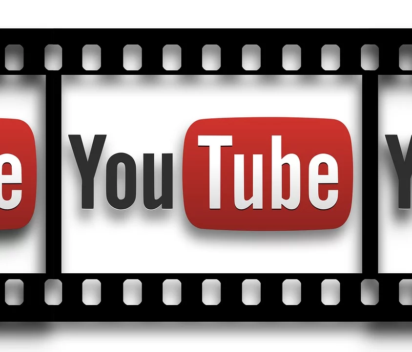 Logo YouTube w klatce filmowej