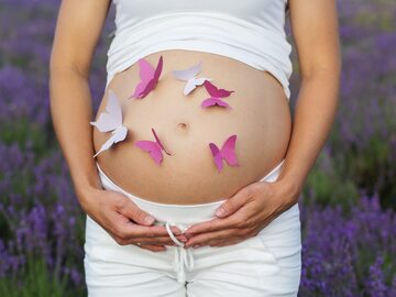 Fioletowy motyl – symbol utraty dzecka z ciąży bliźniaczej