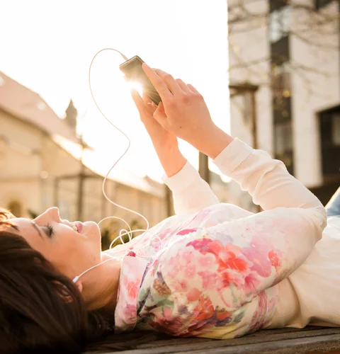 smartfon fot. Martinan/fotolia.pl
