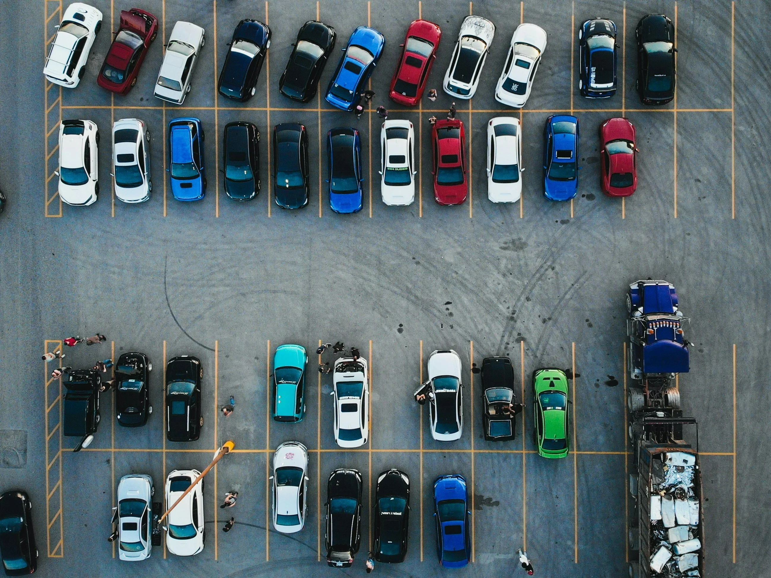 Fiskus bierze pod lupę auta spoza UE. Polacy muszą dopłacać