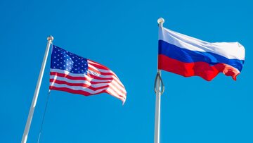 Flagi USA i Rosji