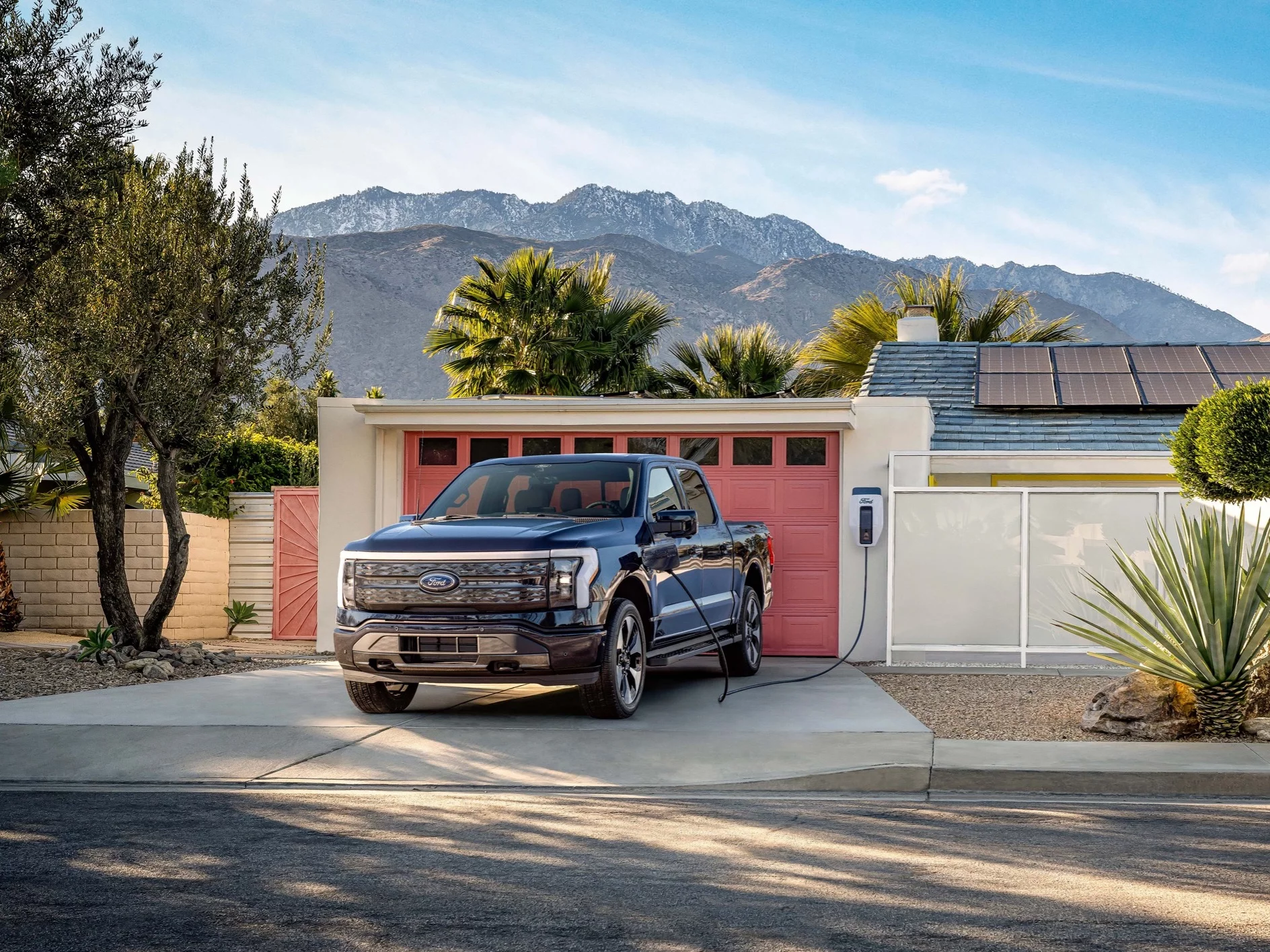 Ford F-150 Lightning Power Play