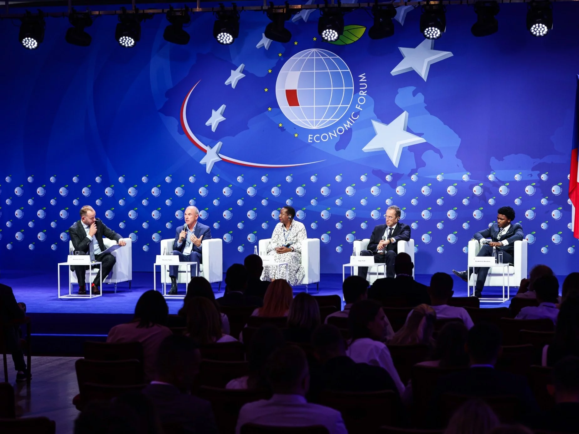 Konferencja – Forum Ekonomiczne w Karpaczu