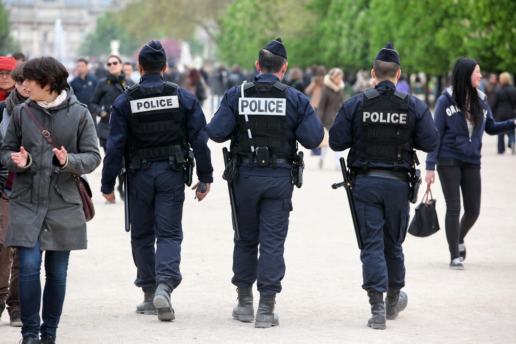 Francja. 160 tys. osób protestowało przeciw paszportom sanitarnym - Vimarsana News