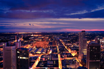 Frankfurt nocą