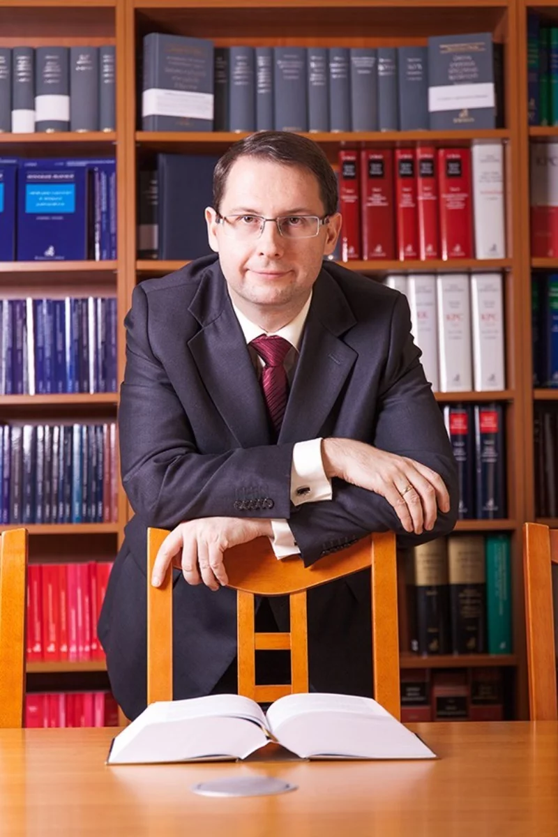 Prof. Konrad Osajda