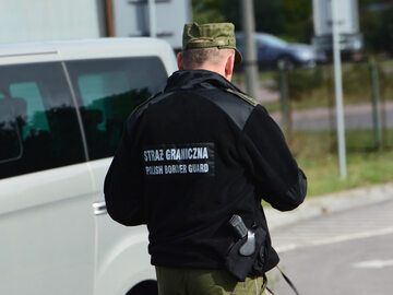 Funkcjonariusz Straży Granicznej, zdjęcie ilustracyjne