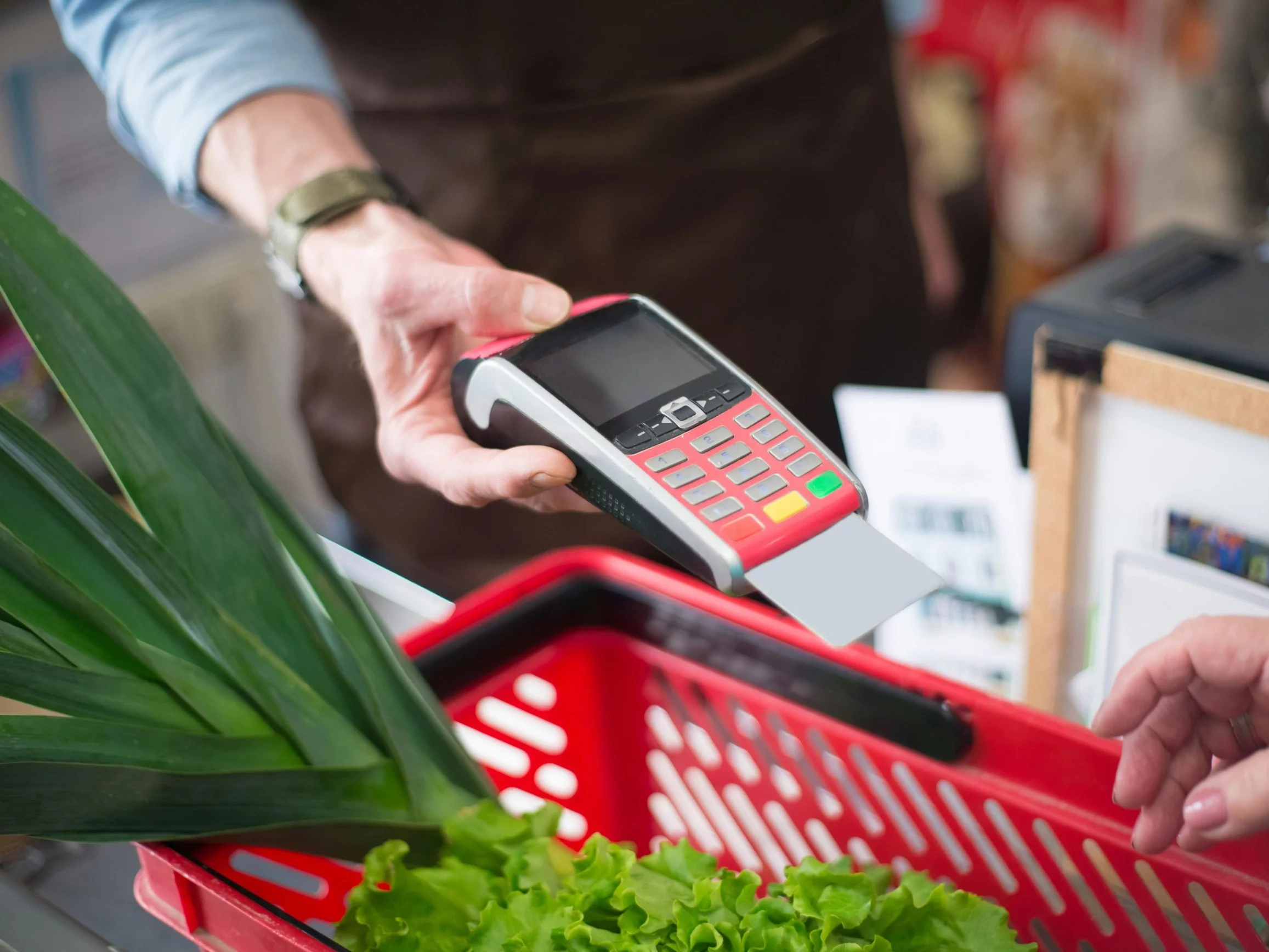 Dyskonty, supermarkety czy convenience – gdzie Polacy robią zakupy?