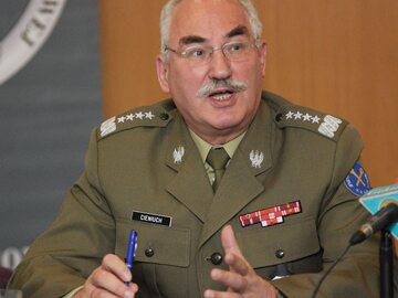 Gen. Mieczysław Cieniuch