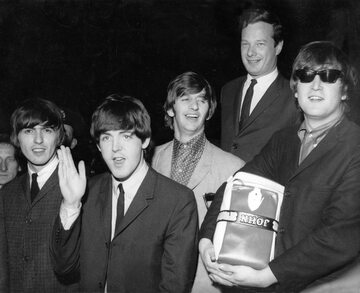 GEORGE HARRISON, PAUL MCCARTNEY, RINGO STARR, BRIAN EPSTEIN, JOHN LENNON