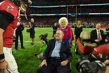 George H.W Bush z żoną