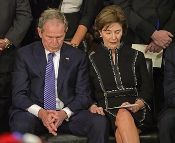 George W. Bush z małżonką
