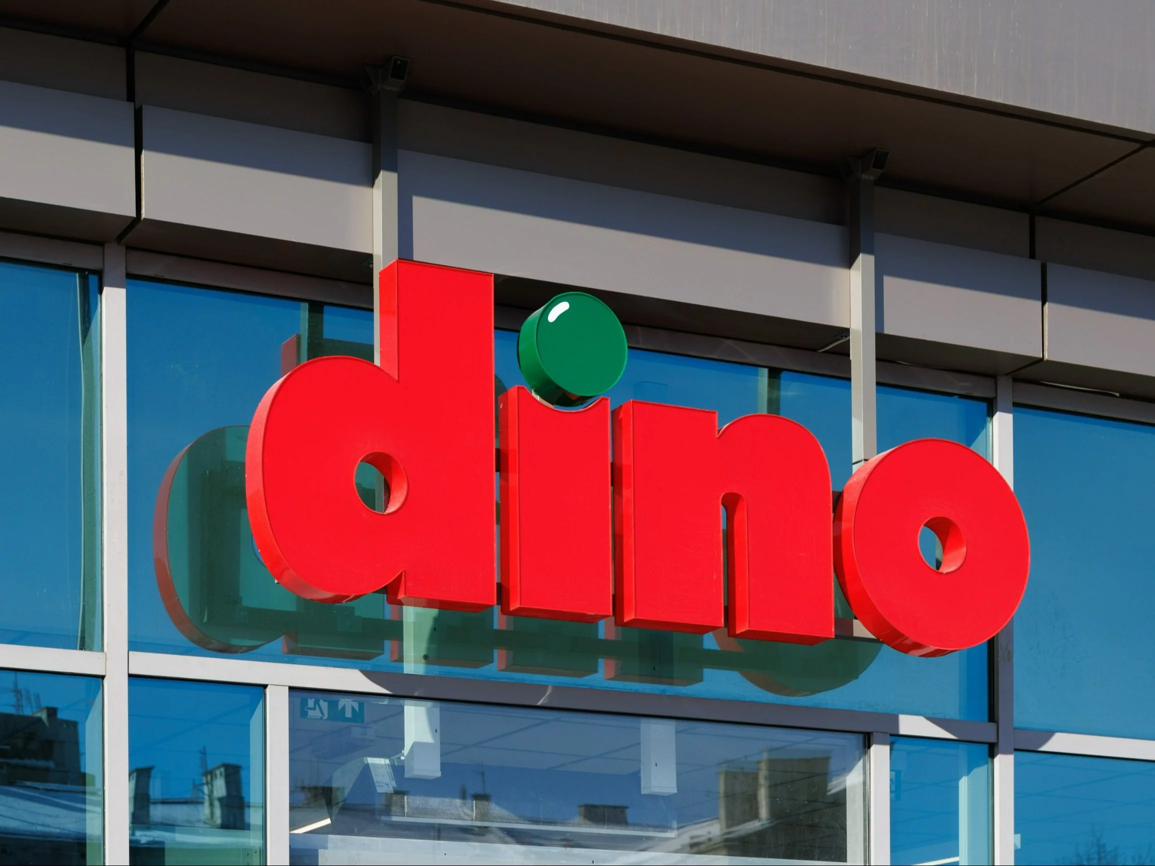 Kupiłeś w Dino ten dodatek do ciast? Nie wsypuj go, GIS ostrzega przed jedną partią