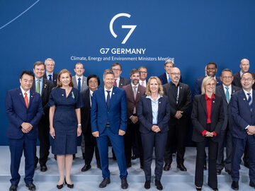 Grupa G7