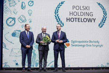 Grupa Kapitałowa Polskiego Holdingu Hotelowego została uhonorowana odznaką „Za zasługi dla Turystyki”