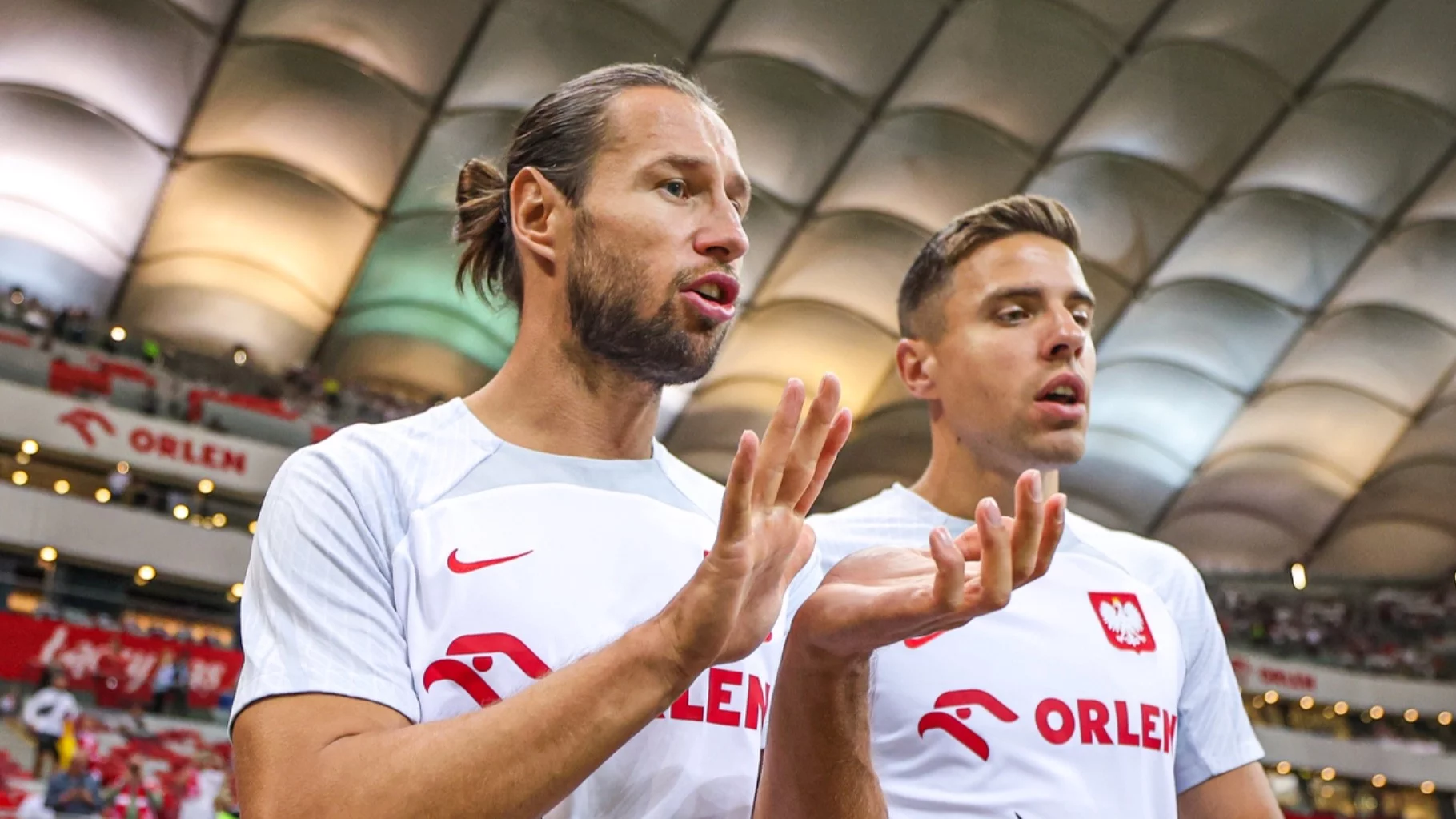 Grzegorz Krychowiak i Jan Bednarek