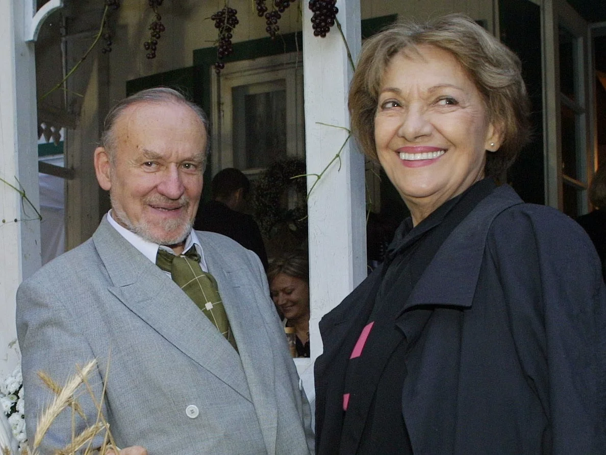 Irena Dziedzic na zdjęciu z profesorem Markiem Kwiatkowskim w 2001 roku