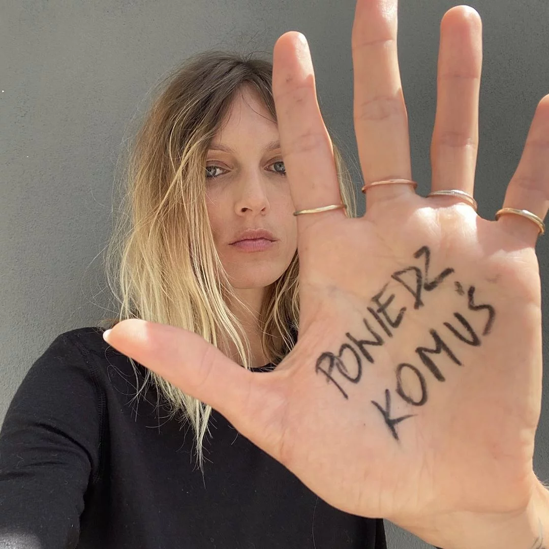 Anja Rubik protestuje przeciwko zaostrzeniu prawa aborcyjnego