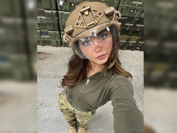 Hailey Lujan,  militarna influencerka