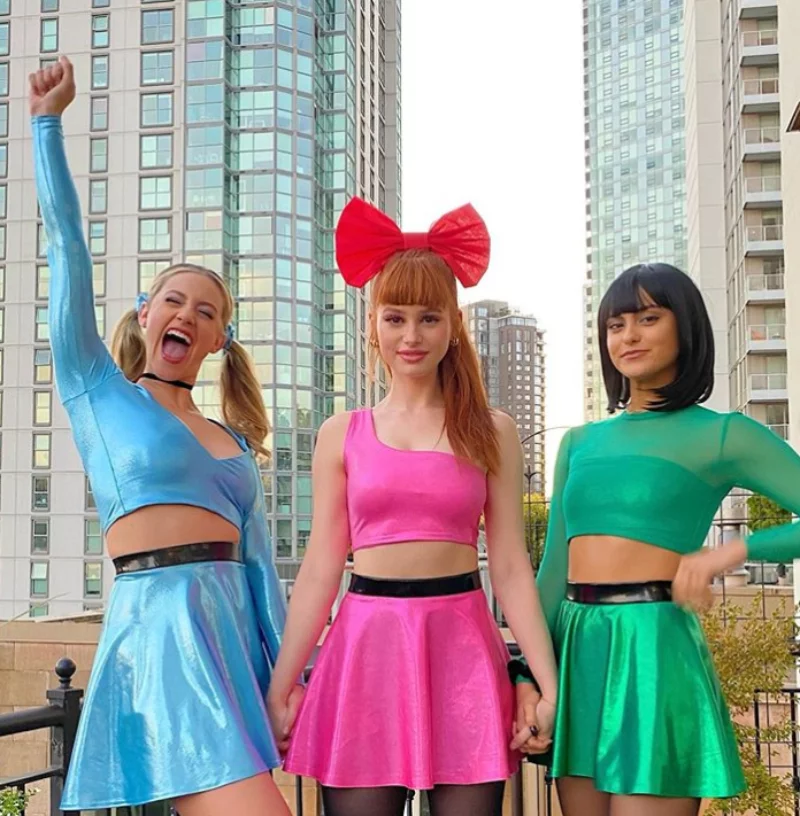 Lili Reinhart, Madelaine Petsch i Camila Cemndes