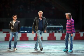 Hammond, Clarkson i May podczas Verva Street Racing w Warszawie, 2015 rok