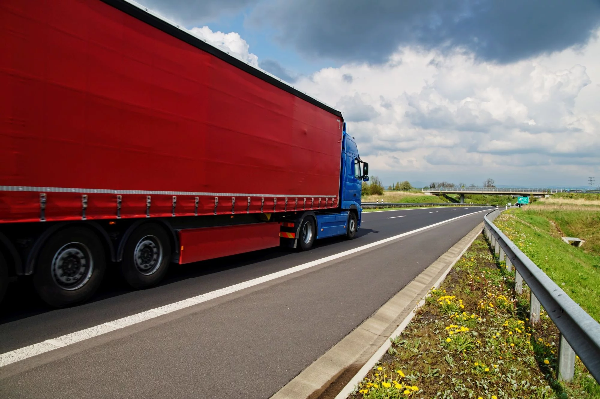 Handel transgraniczny – szansa i wyzwanie dla polskiego sektora e-commerce
