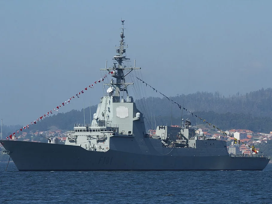 Navantia F100 oferowana w programie Miecznik