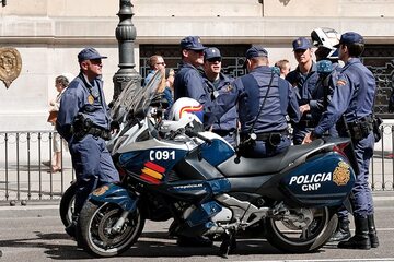 Hiszpańska policja (Policia Nacional)