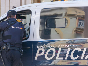 Hiszpańska policja, zdjęcie ilustracyjne